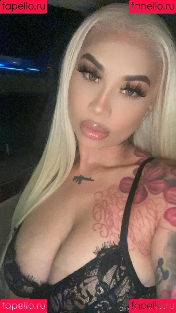 lillykash Onlyfans Photo Gallery 