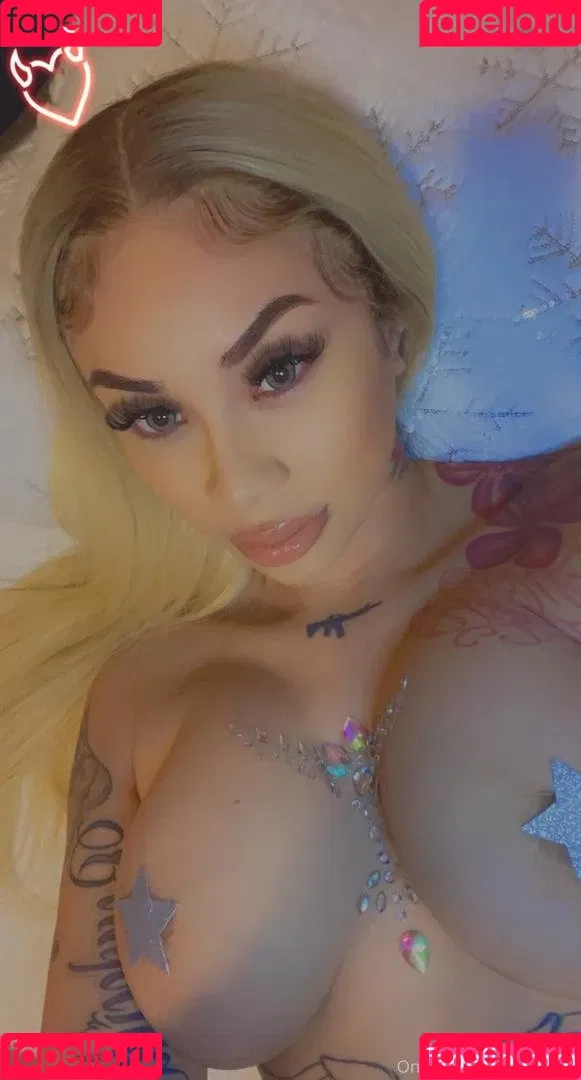lillykash Onlyfans Photo Gallery 