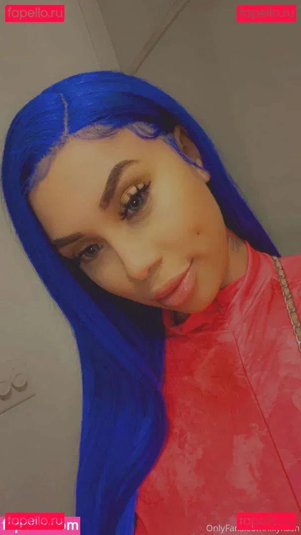 lillykash Onlyfans Photo Gallery 