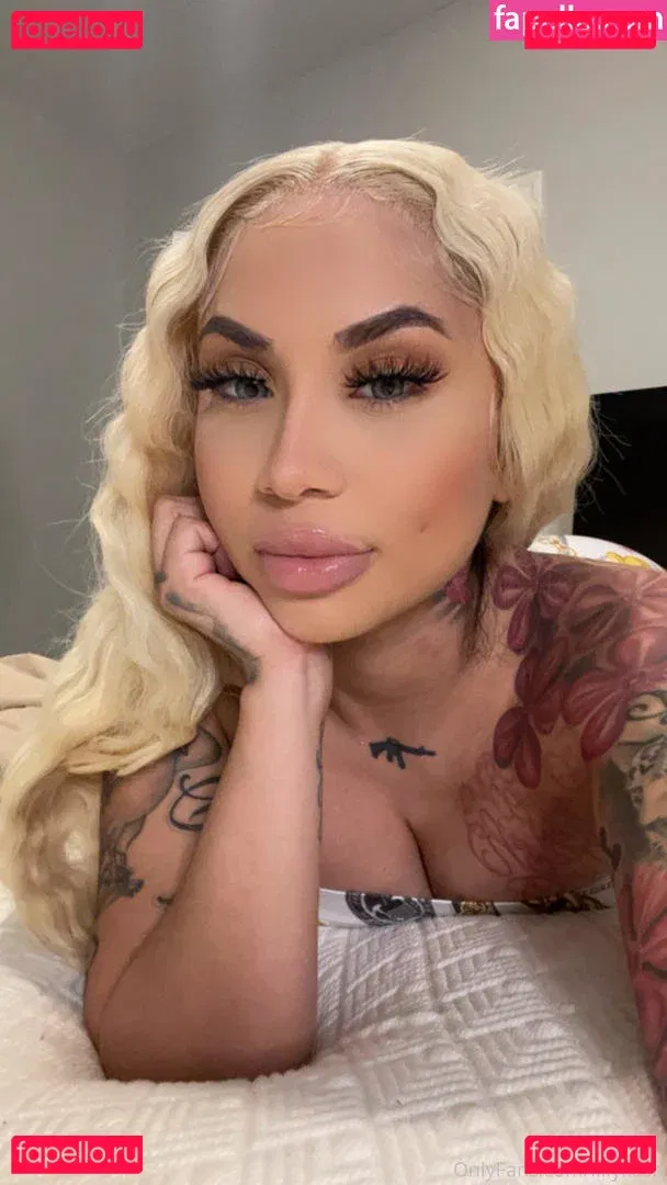 lillykash Onlyfans Photo Gallery 