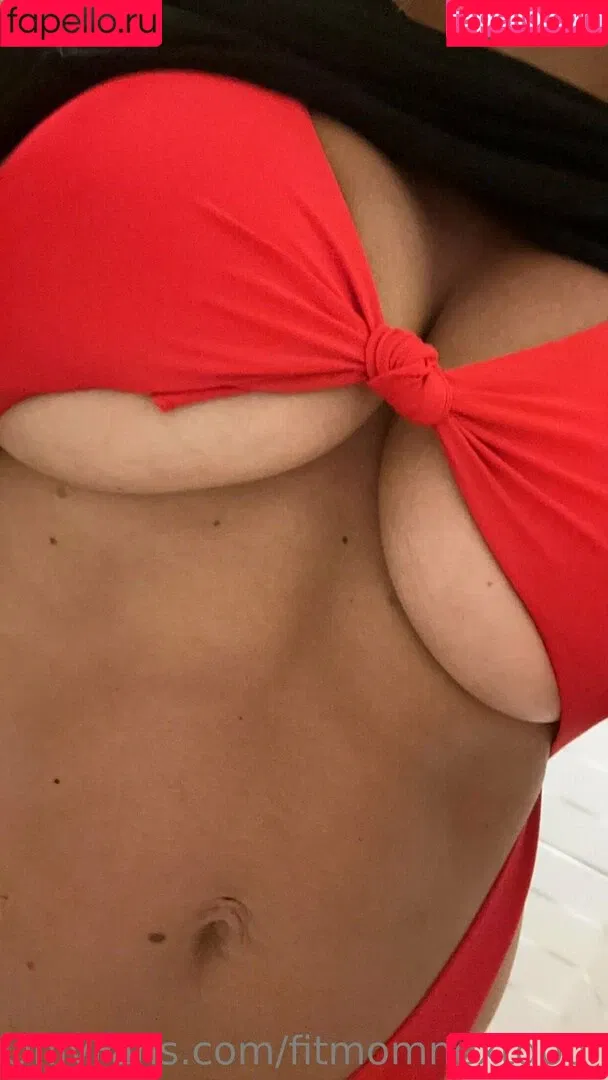 fitmomnextdoor Onlyfans Photo Gallery 