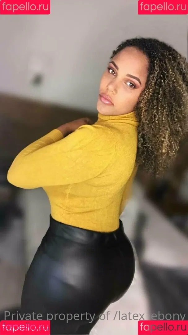 kixxy.vip Onlyfans Photo Gallery 