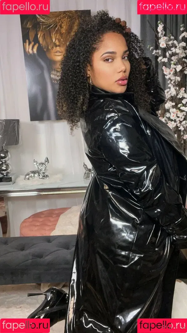 kixxy.vip Onlyfans Photo Gallery 