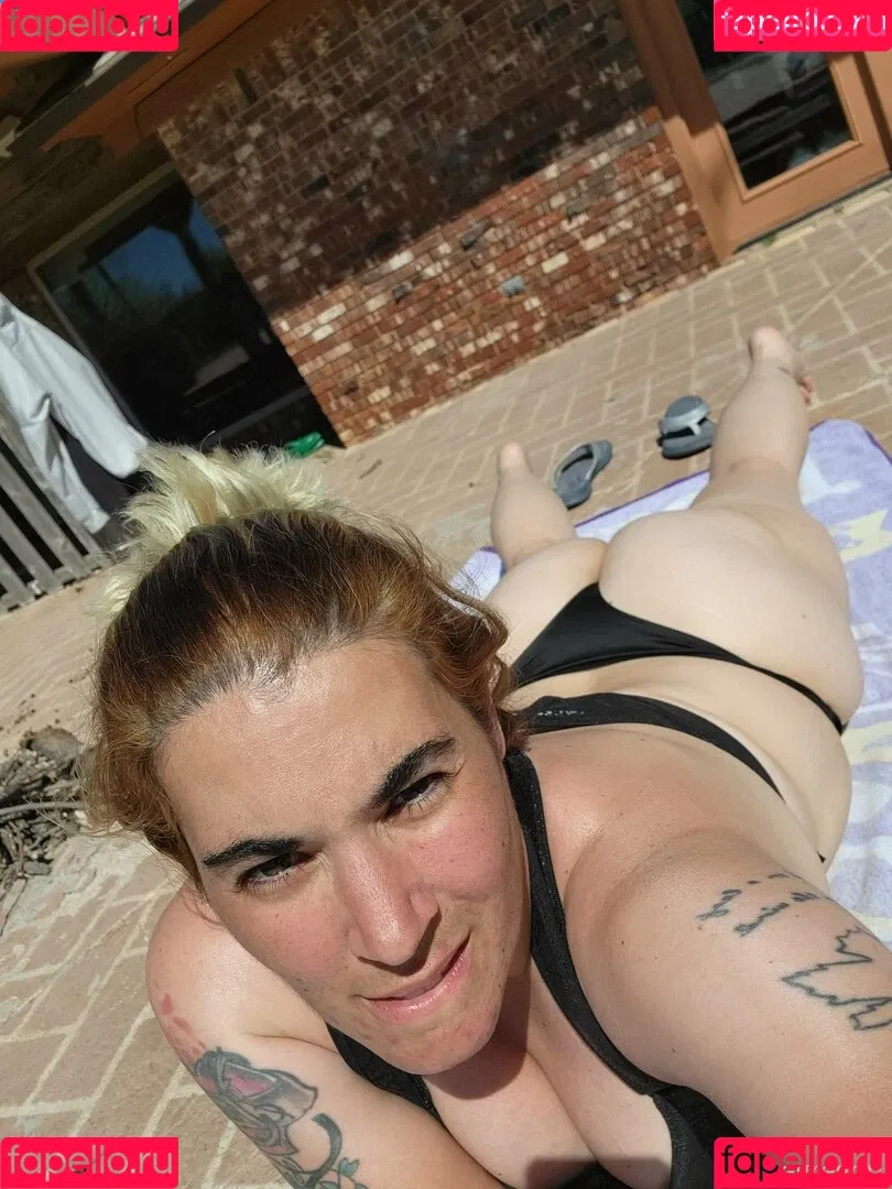 elainagregory Onlyfans Photo Gallery 