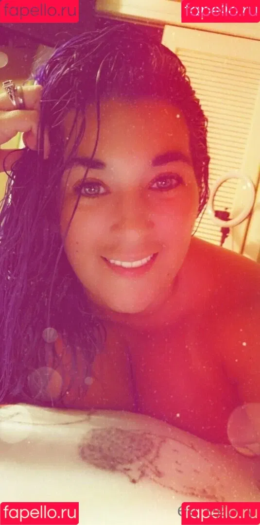 elainagregory Onlyfans Photo Gallery 