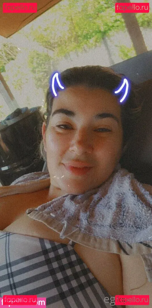 elainagregory Onlyfans Photo Gallery 