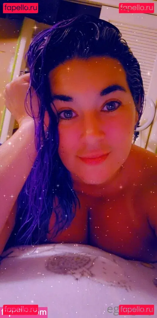 elainagregory Onlyfans Photo Gallery 