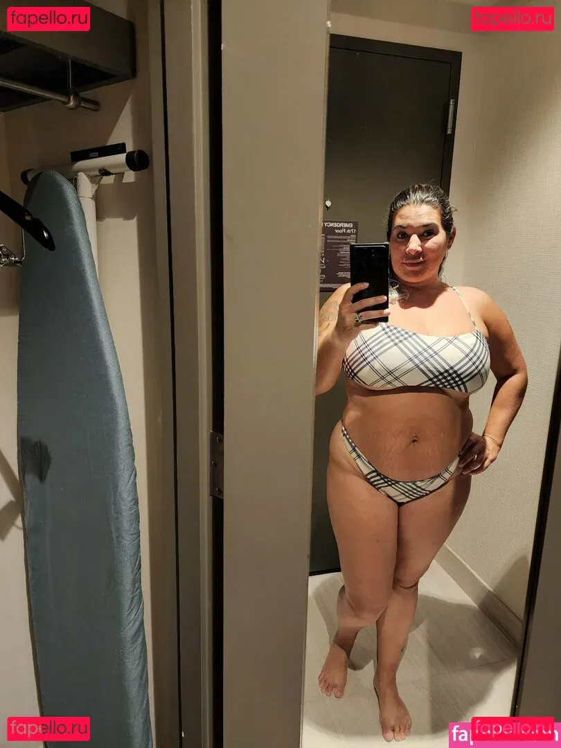 elainagregory Onlyfans Photo Gallery 