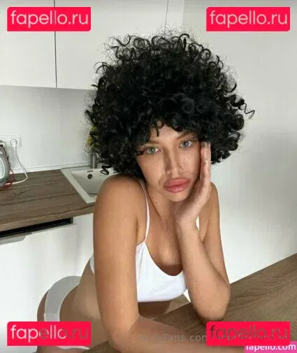 yourfoxygirlxo Onlyfans Photo Gallery 