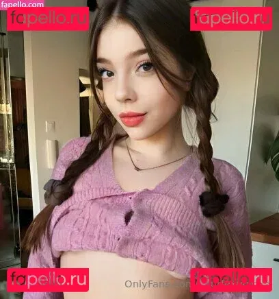 yourfoxygirlxo Onlyfans Photo Gallery 