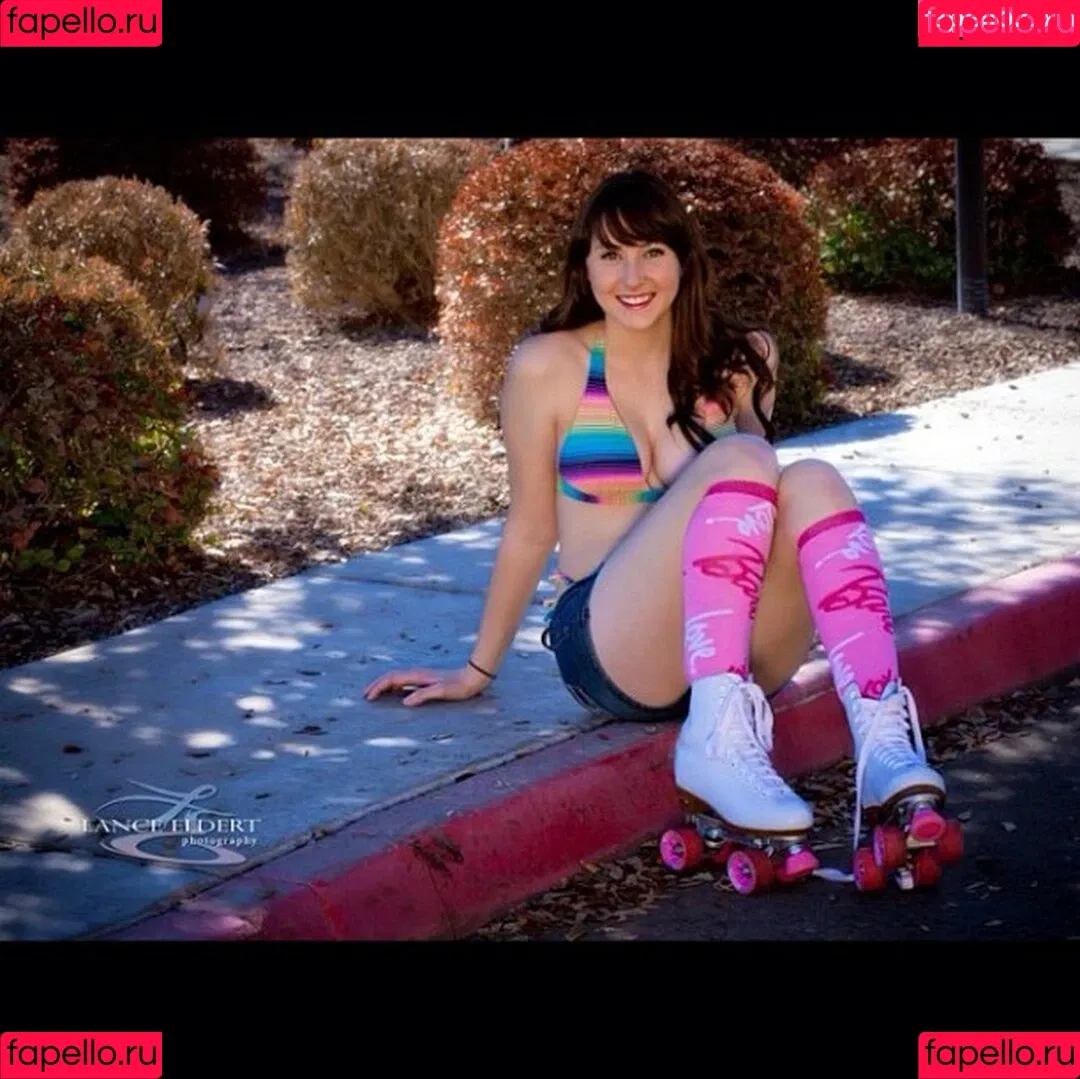 Jessica Trollinger Onlyfans Photo Gallery 