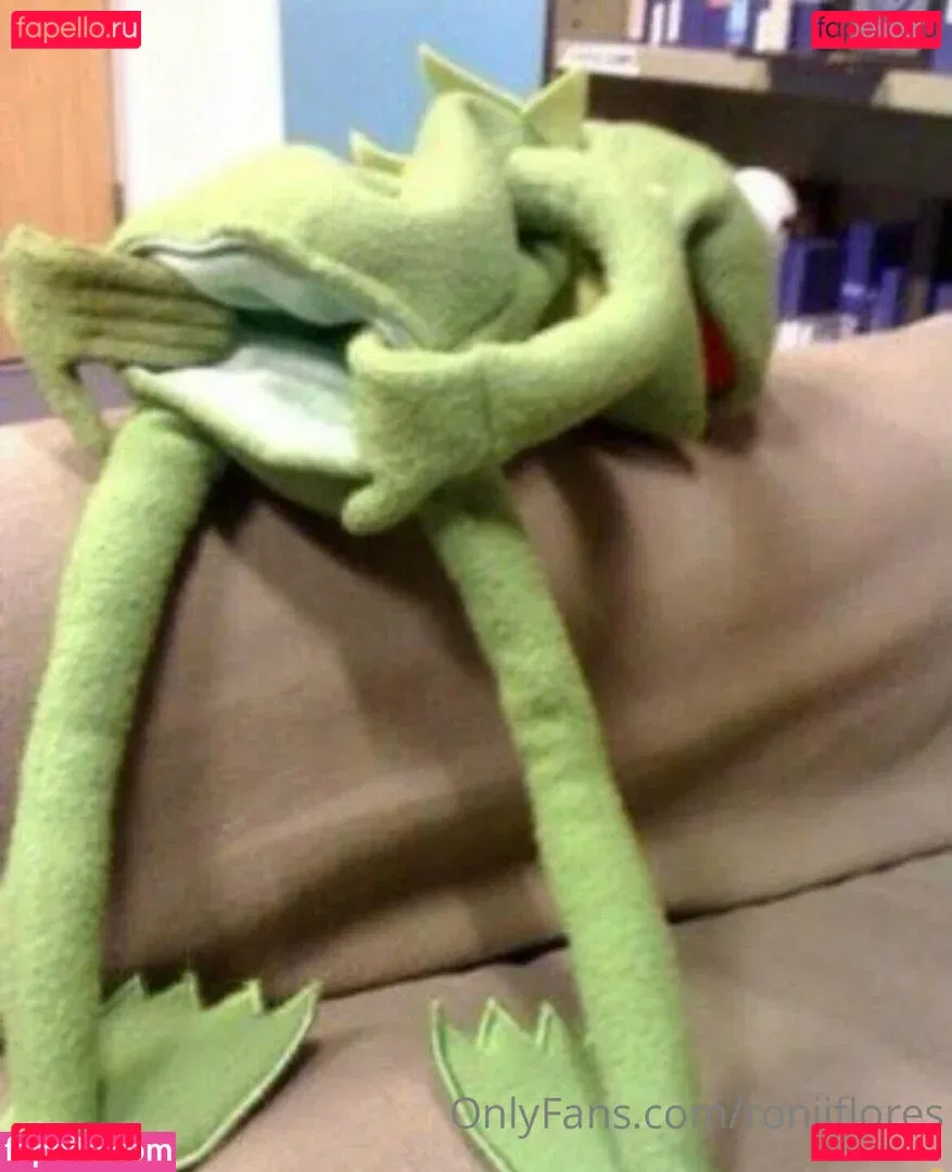 roniiflores Onlyfans Photo Gallery 