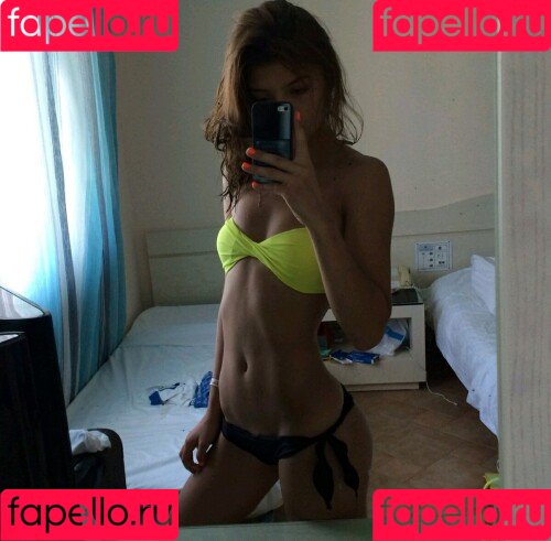 odarochka Onlyfans Photo Gallery 