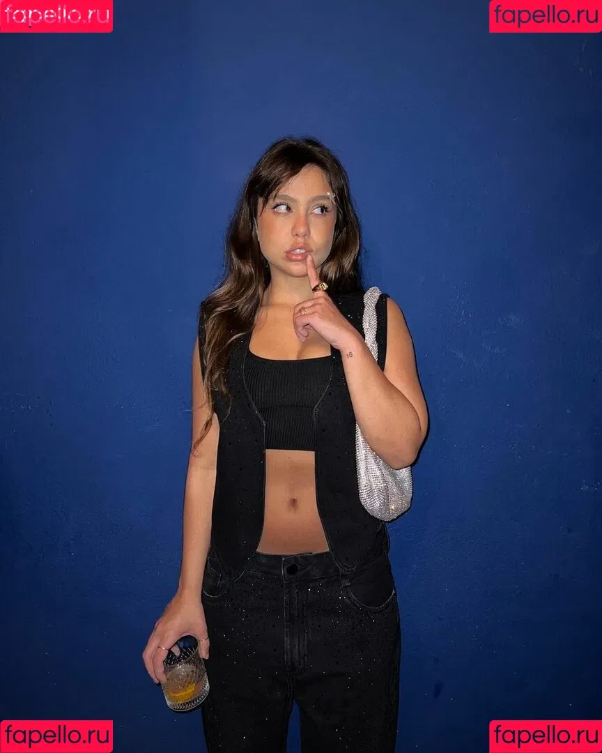 Bruna Carvalho Onlyfans Photo Gallery 