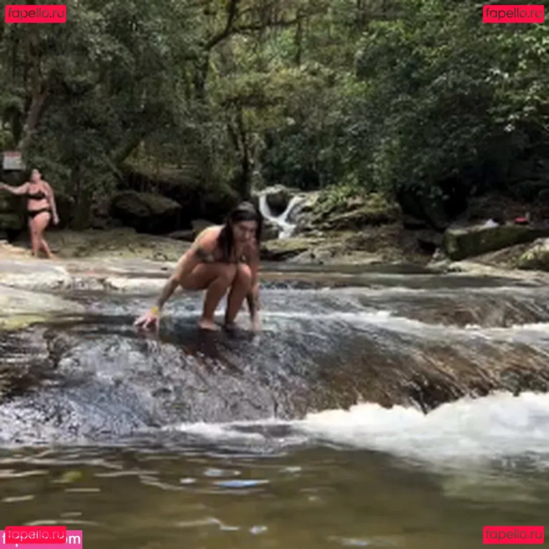 Bruna Carvalho Onlyfans Photo Gallery 