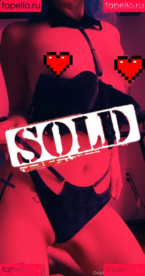 xoklautease Onlyfans Photo Gallery 