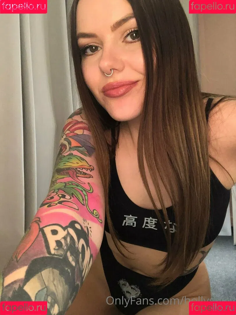 hollyspicy Onlyfans Photo Gallery 