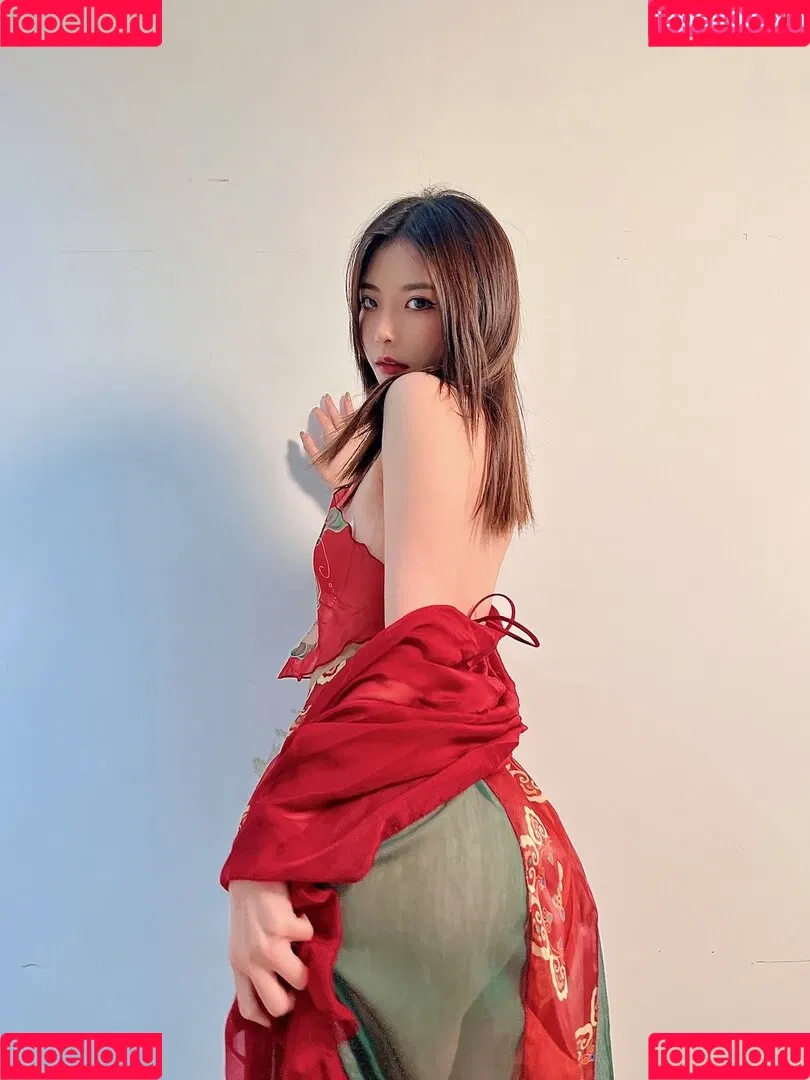 yunij988 Onlyfans Photo Gallery 