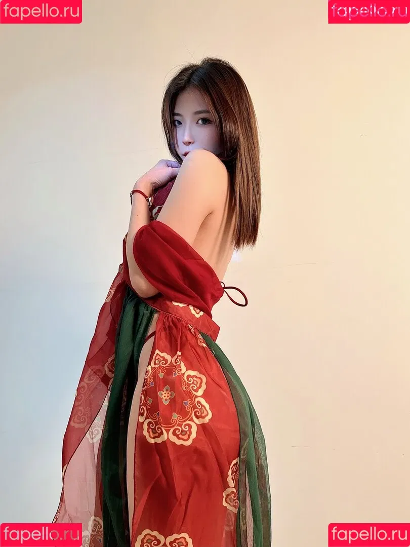 yunij988 Onlyfans Photo Gallery 