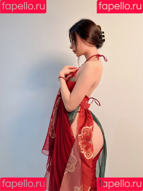 yunij988 Onlyfans Photo Gallery 