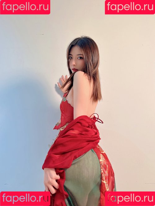 yunij988 Onlyfans Photo Gallery 