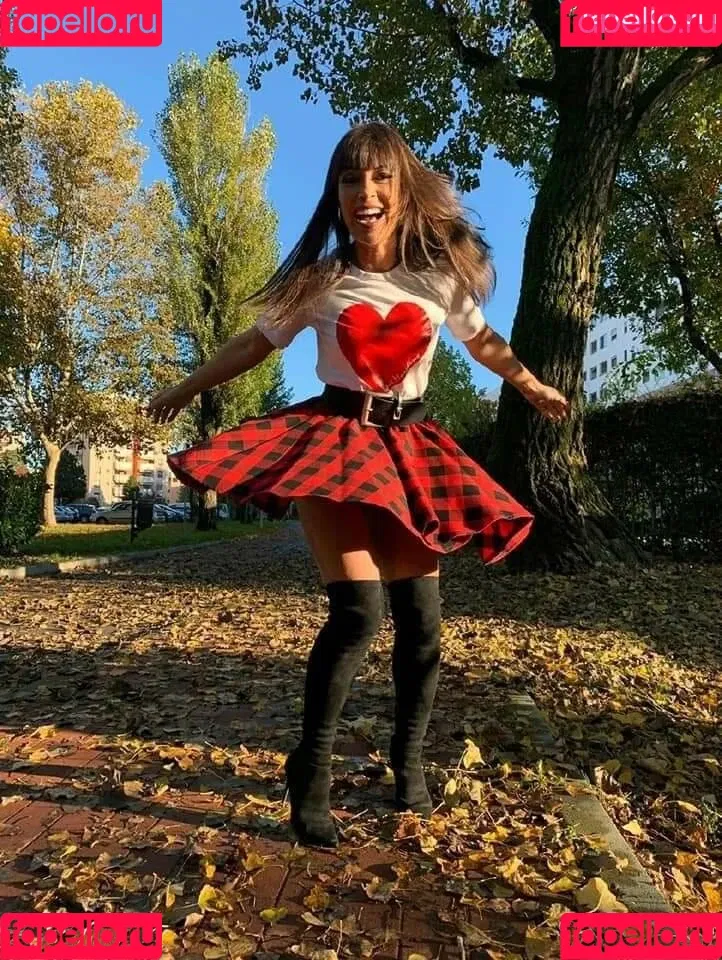 Sheila Capriolo Onlyfans Photo Gallery 