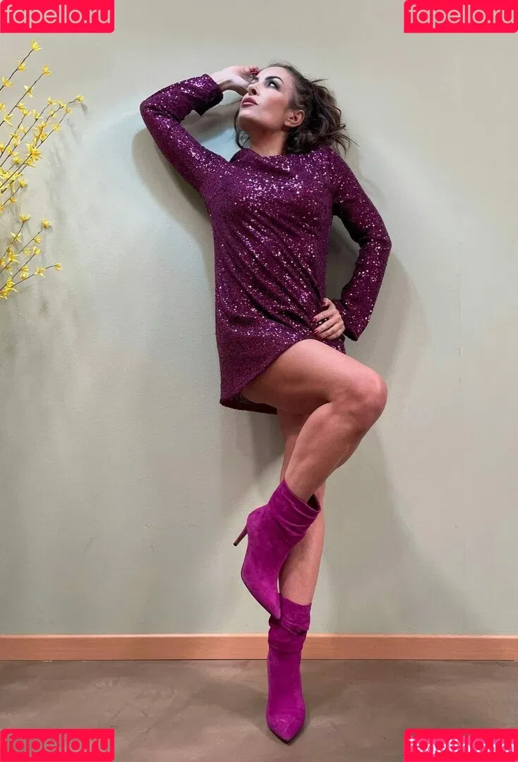 Sheila Capriolo Onlyfans Photo Gallery 