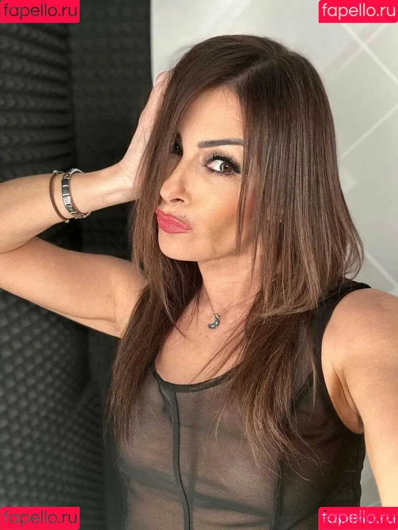 Sheila Capriolo Onlyfans Photo Gallery 
