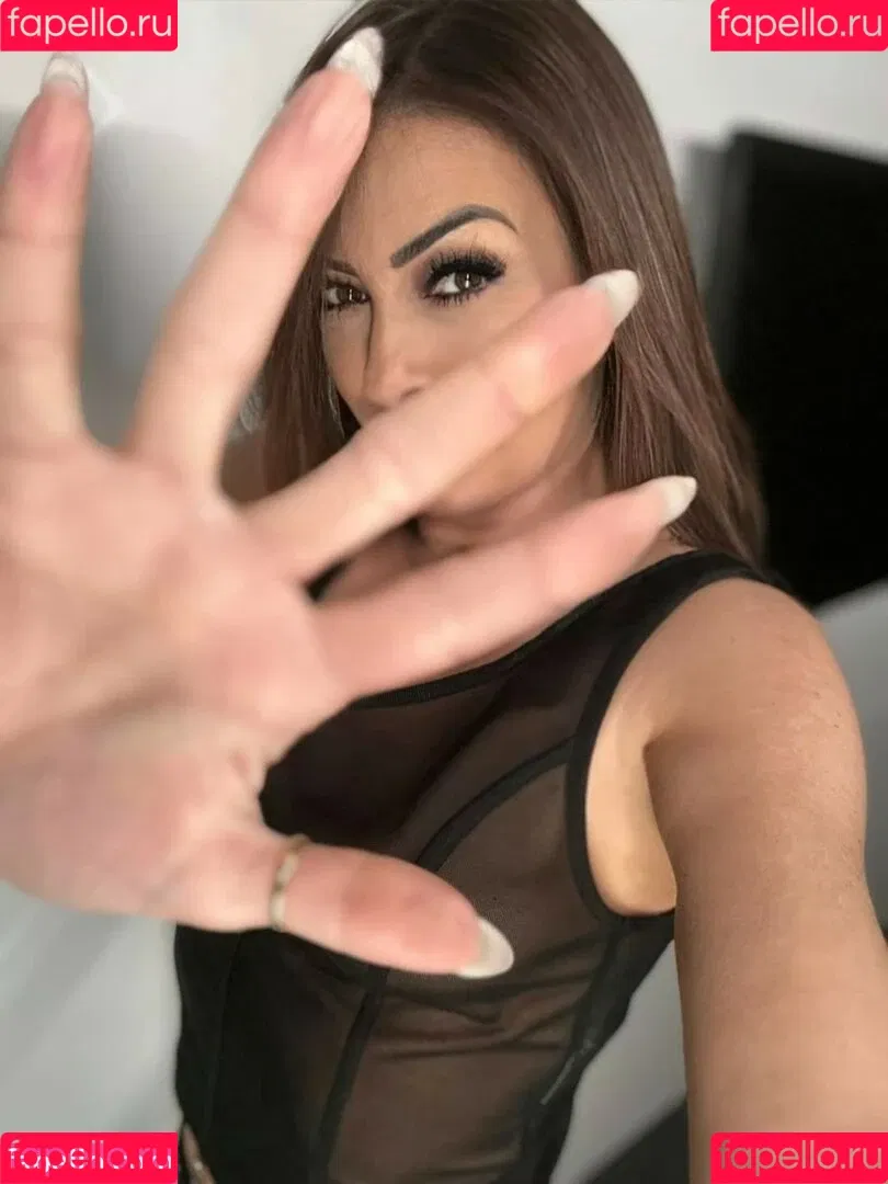Sheila Capriolo Onlyfans Photo Gallery 