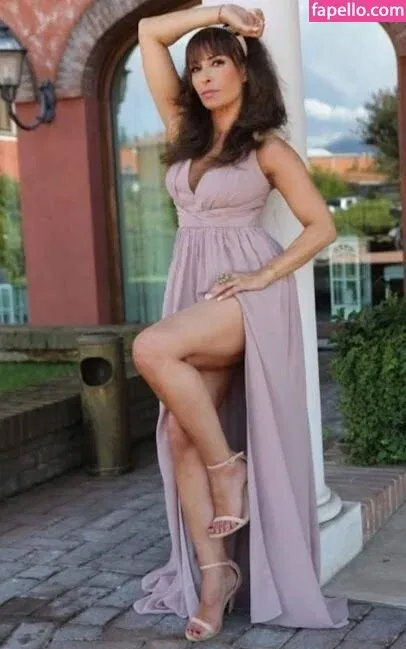 Sheila Capriolo Onlyfans Photo Gallery 