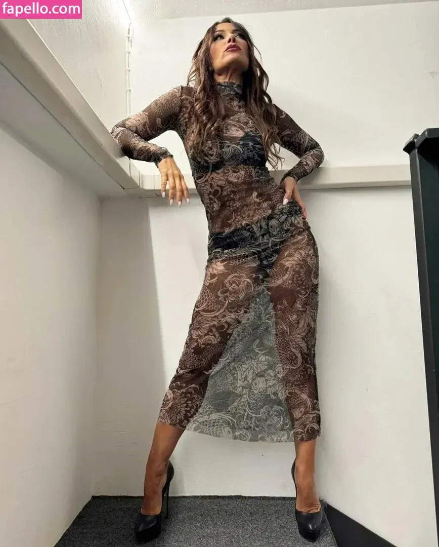 Sheila Capriolo Onlyfans Photo Gallery 