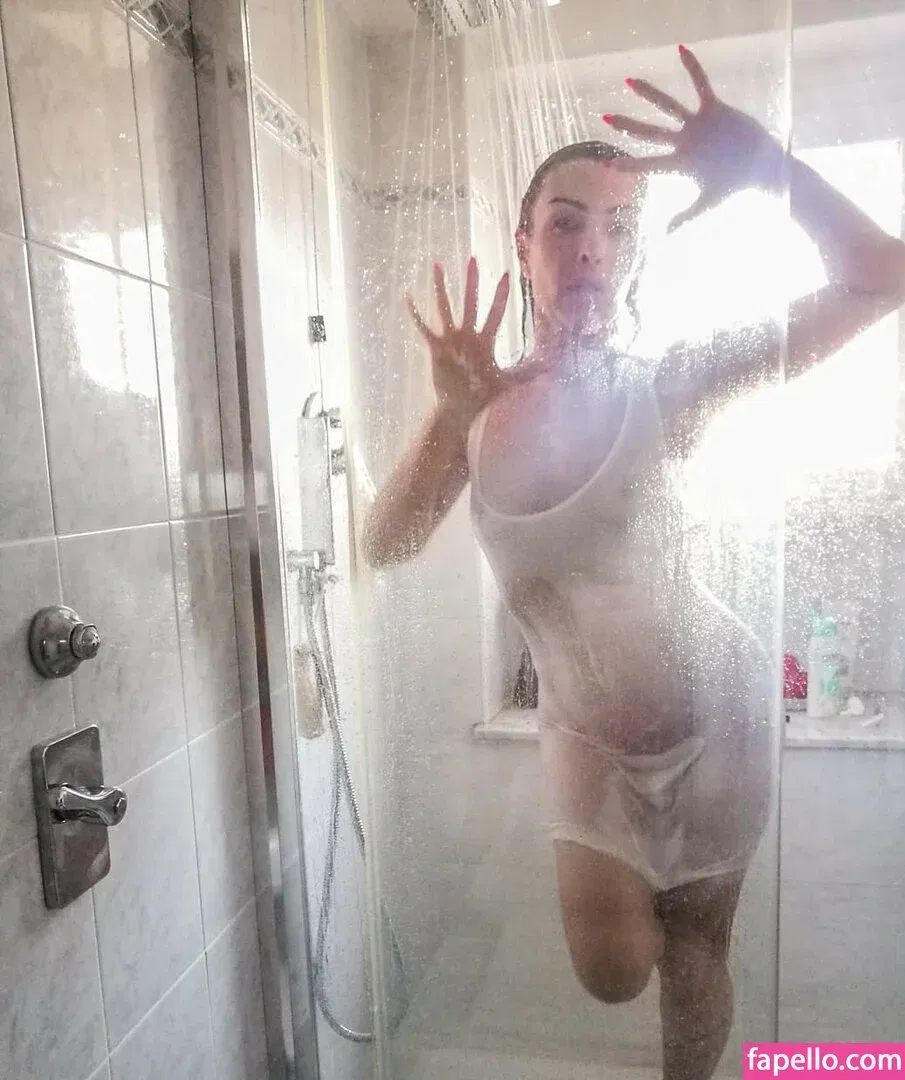 Sheila Capriolo Onlyfans Photo Gallery 