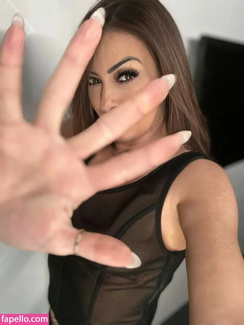 Sheila Capriolo Onlyfans Photo Gallery 