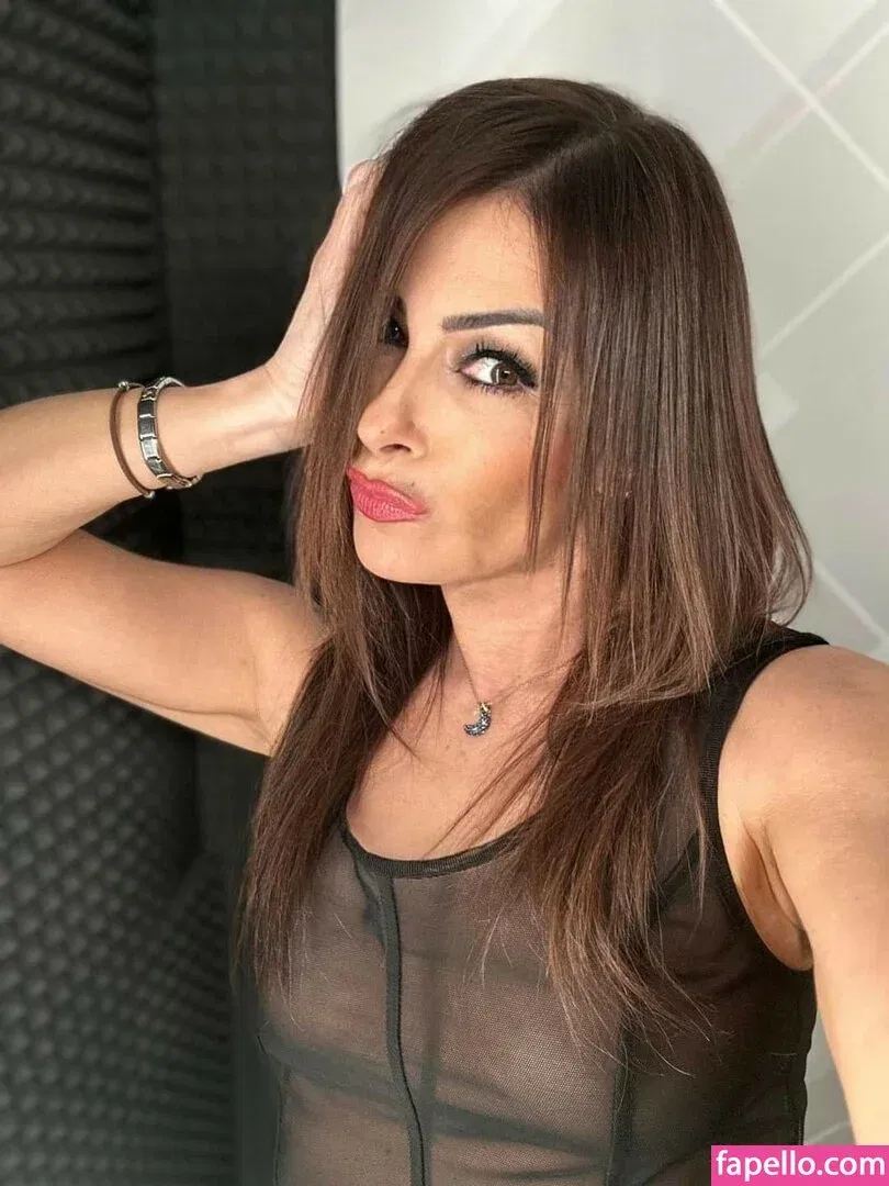 Sheila Capriolo Onlyfans Photo Gallery 