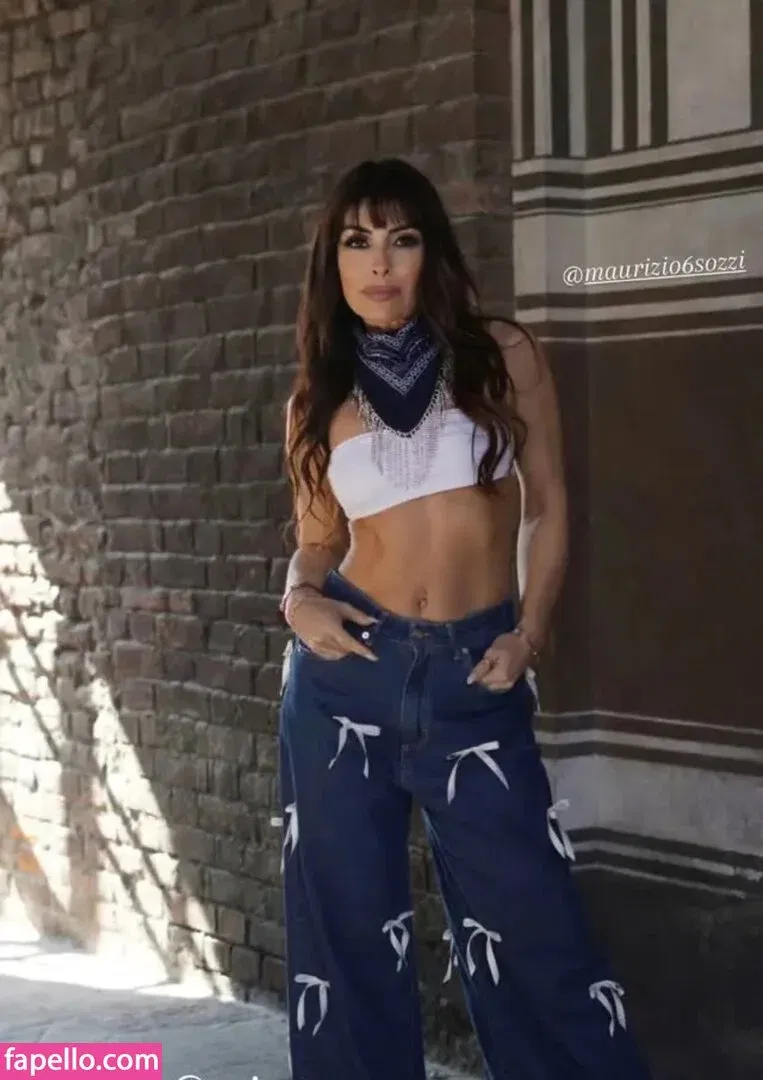 Sheila Capriolo Onlyfans Photo Gallery 