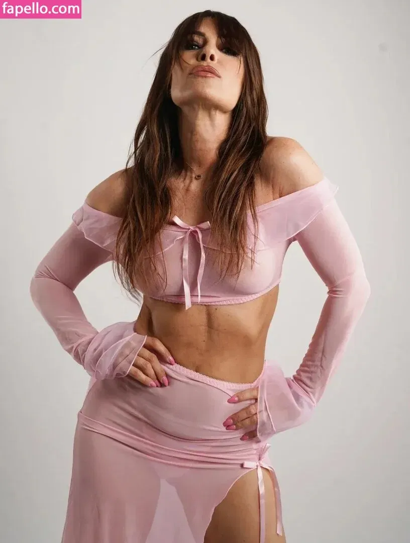 Sheila Capriolo Onlyfans Photo Gallery 