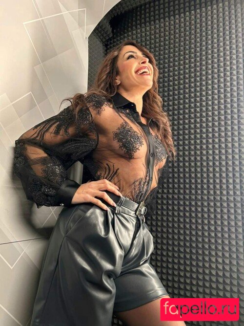 Sheila Capriolo Nude Onlyfans Photo 15