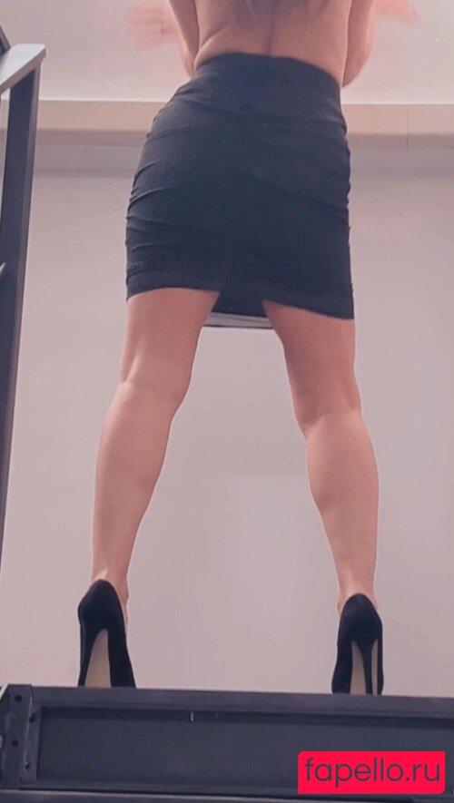Sheila Capriolo Nude Onlyfans Photo 7