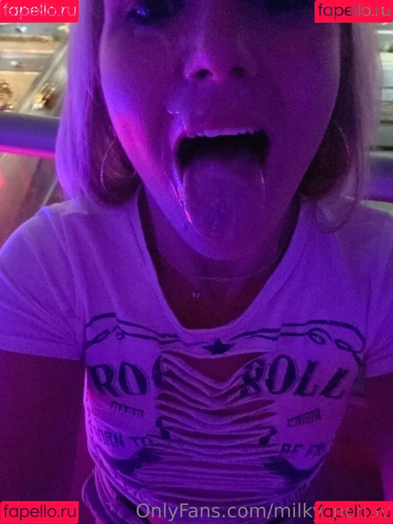 milky_hon3y Onlyfans Photo Gallery 