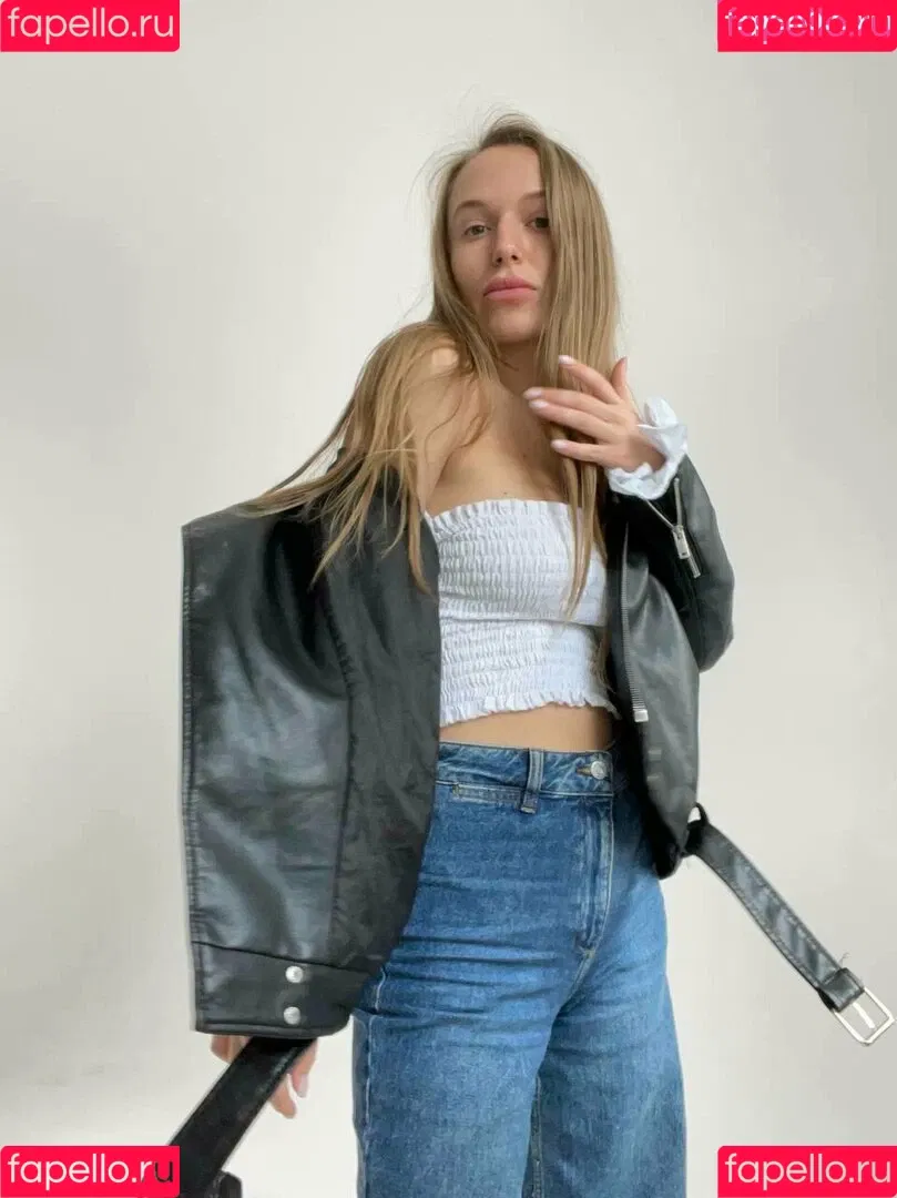 aislinxxxmodel Onlyfans Photo Gallery 