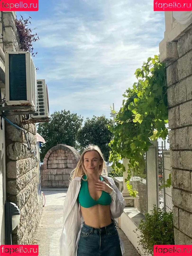 aislinxxxmodel Onlyfans Photo Gallery 
