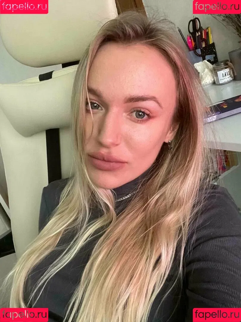 aislinxxxmodel Onlyfans Photo Gallery 