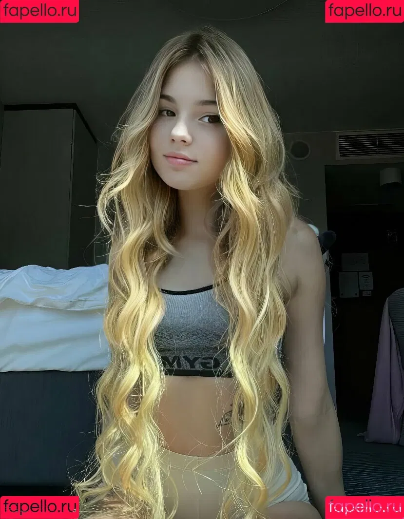 aislinxxxmodel Onlyfans Photo Gallery 