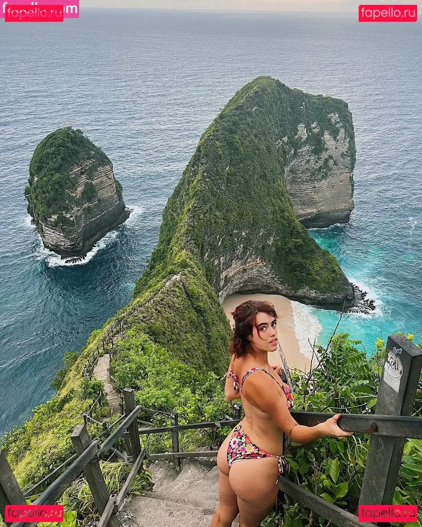 Peachthenymph Onlyfans Photo Gallery 