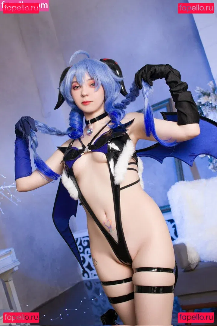 Lissa Cosplay Onlyfans Photo Gallery 