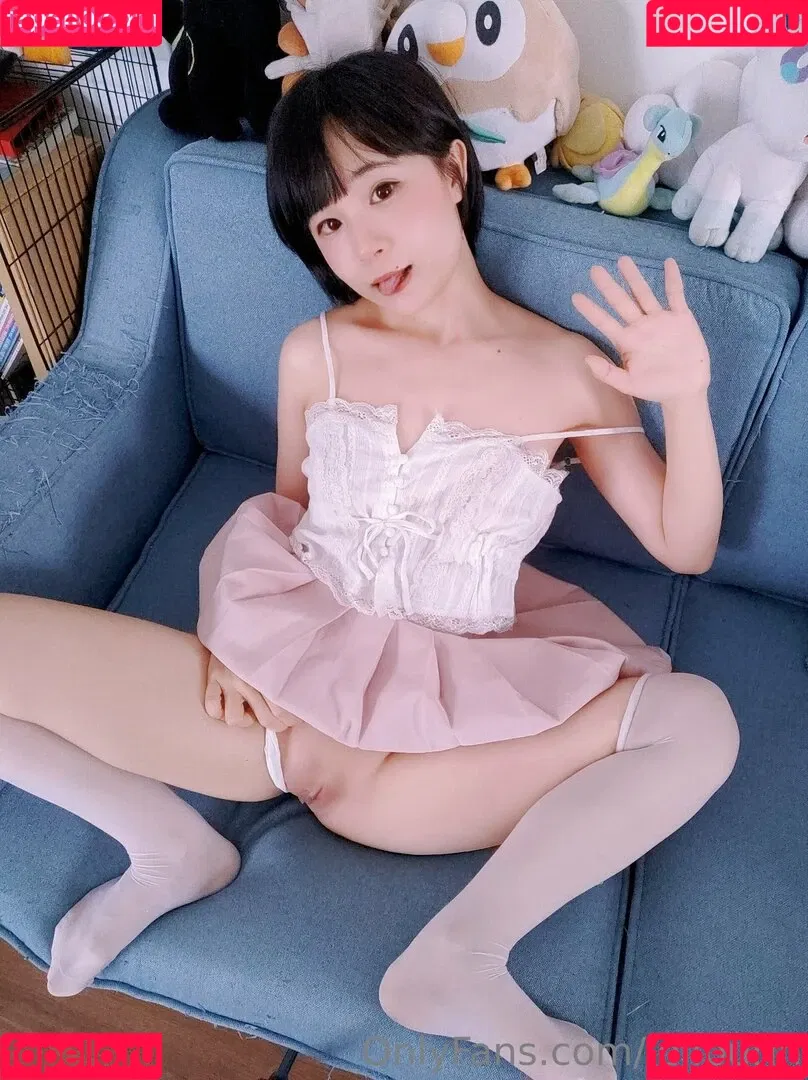 loliburin Onlyfans Photo Gallery 