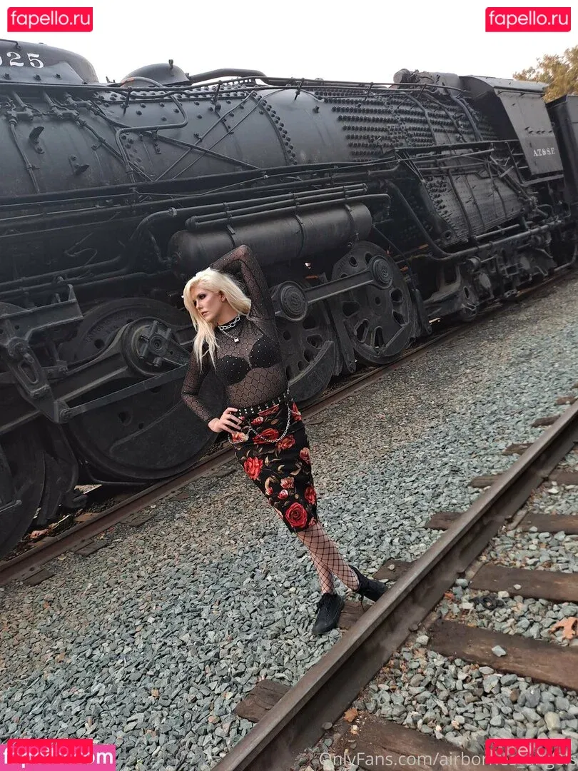 airbornes_angels Onlyfans Photo Gallery 