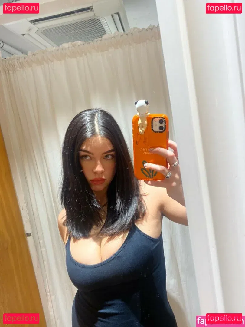 cii.cii Onlyfans Photo Gallery 