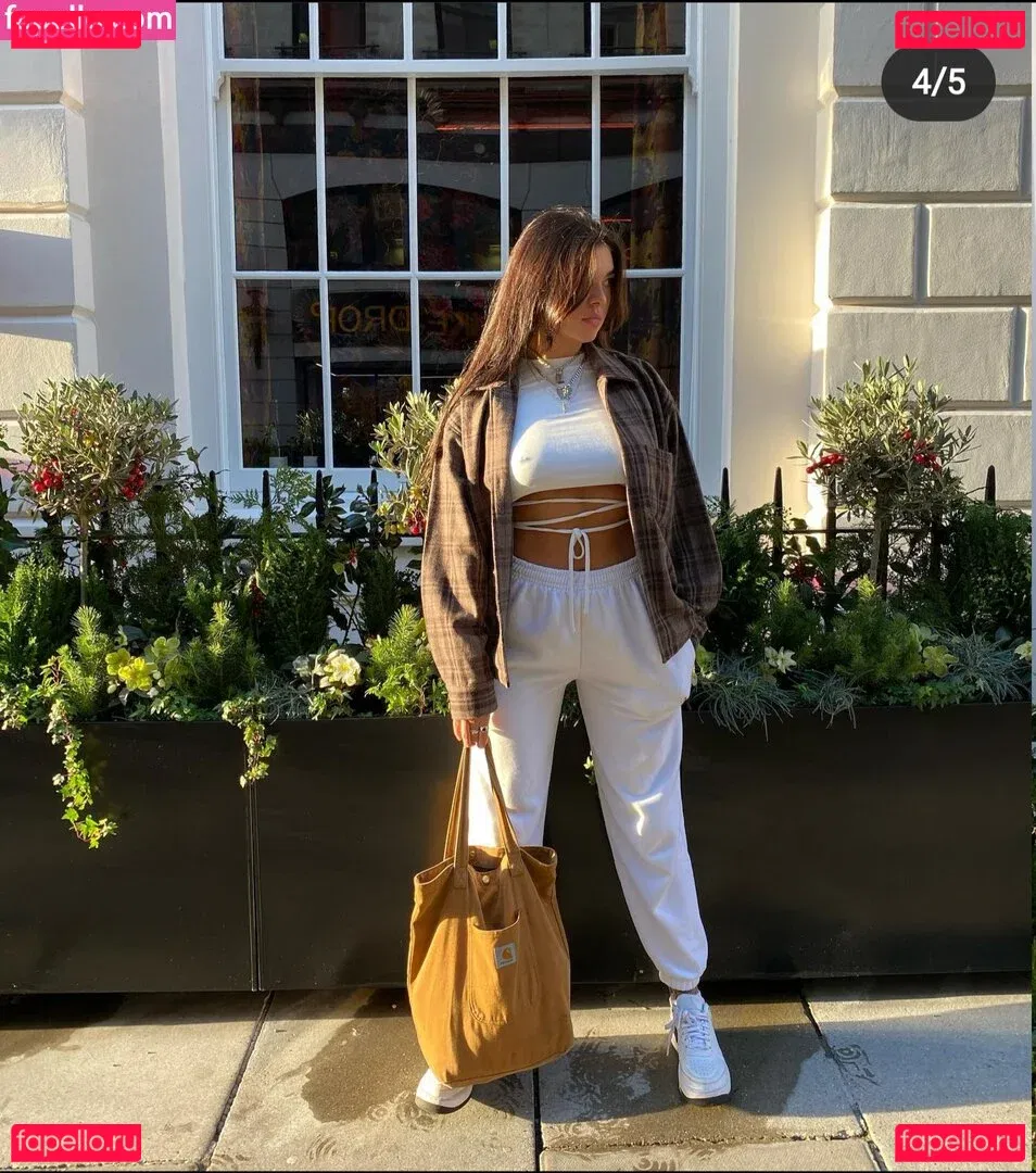 cii.cii Onlyfans Photo Gallery 