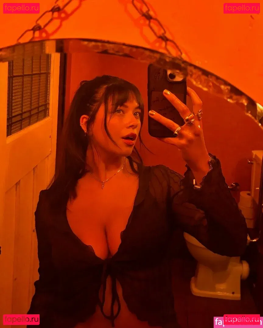 cii.cii Onlyfans Photo Gallery 